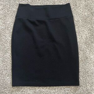 Stretchy pencil skirt